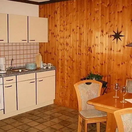 Cozy Chalet With Fireplace Located In Wooded Area * Schonecken