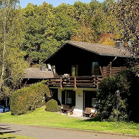 Cozy Chalet With Fireplace Located In Wooded Area Chalet