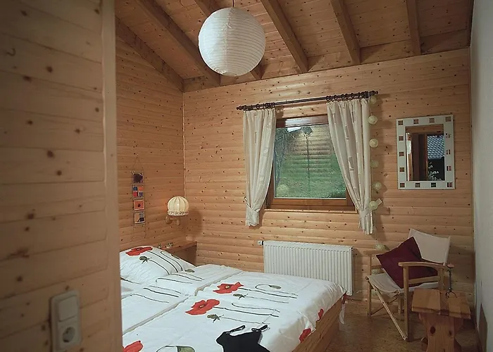 Cozy Chalet With Fireplace Located In Wooded Area Chalet *